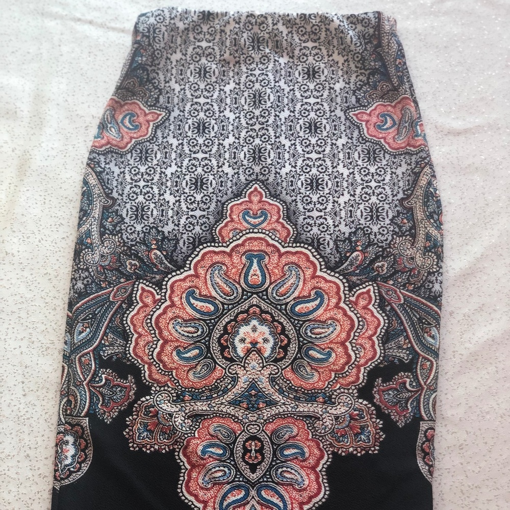 {LIKE NEW} Pencil Skirt